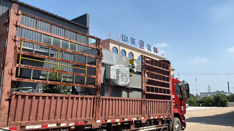金日發(fā)貨！3立方平流式溶氣氣浮機(jī)助力煙臺(tái)水產(chǎn)加工污水處理